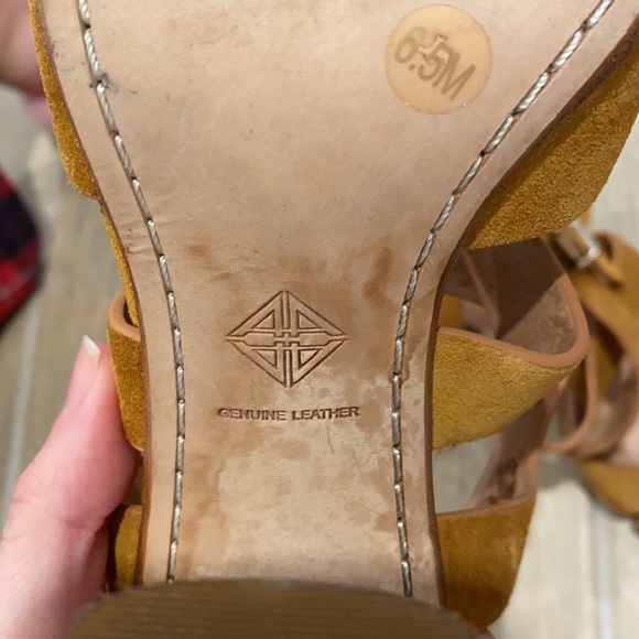 Antonio Melani shoes - Picture 9 of 9